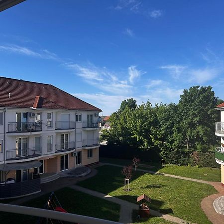 Thermal Apartman Hajduszoboszlo Ngoại thất bức ảnh