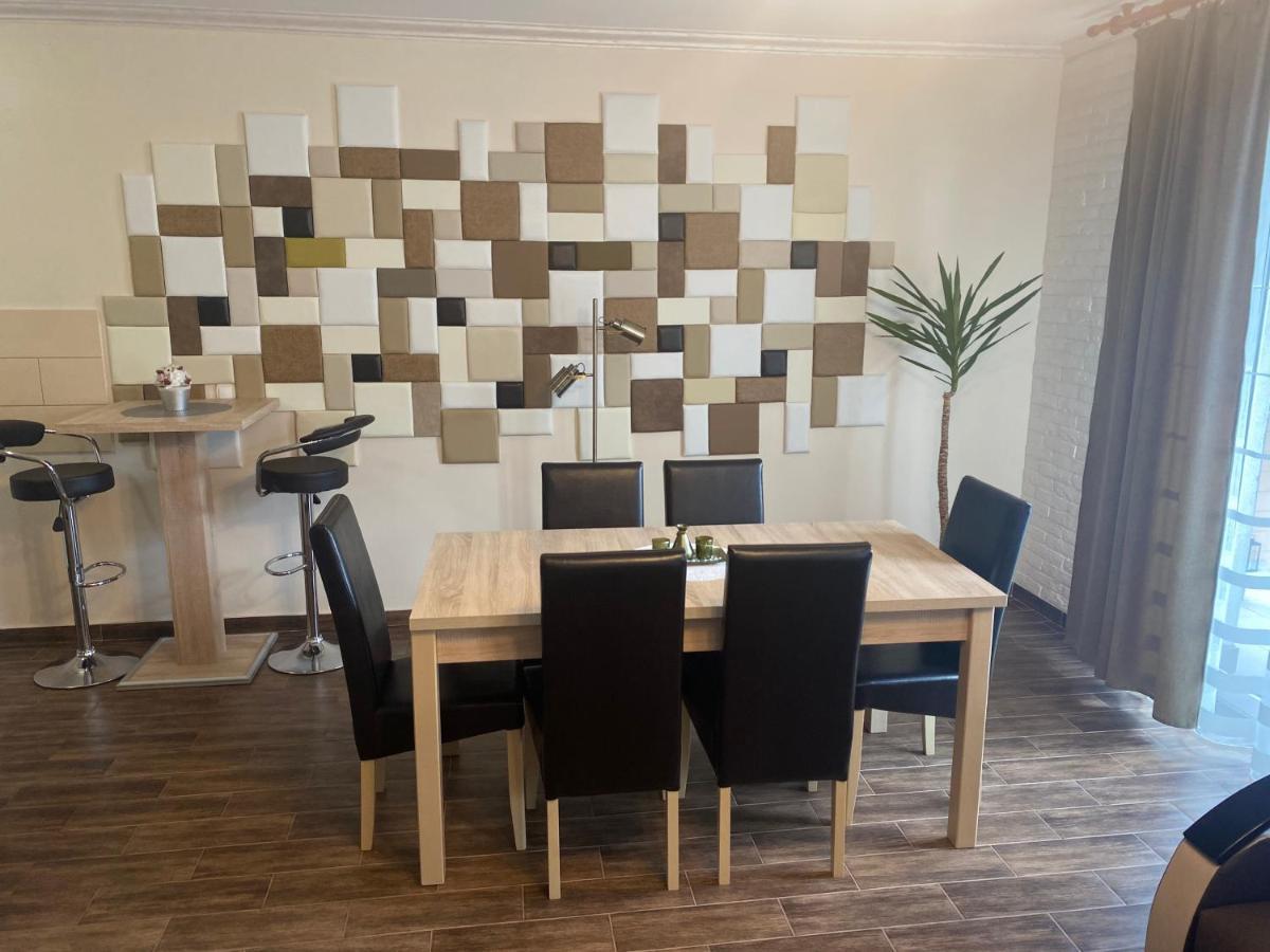 Thermal Apartman Hajduszoboszlo Ngoại thất bức ảnh