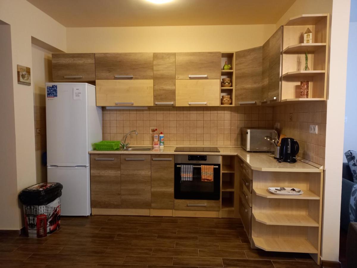Thermal Apartman Hajduszoboszlo Ngoại thất bức ảnh