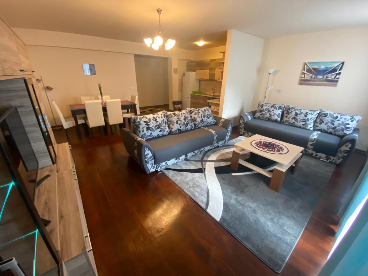 Thermal Apartman Hajduszoboszlo Ngoại thất bức ảnh