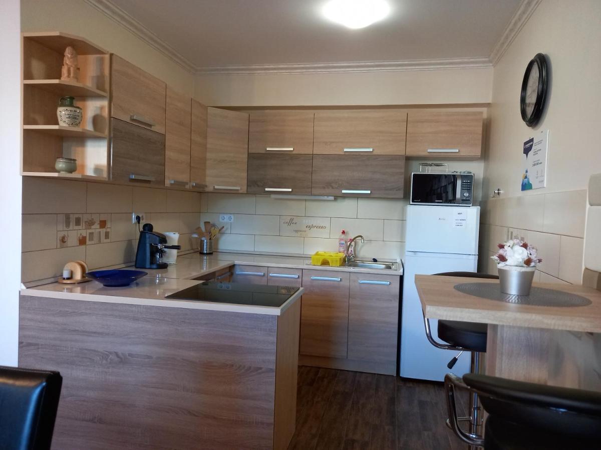 Thermal Apartman Hajduszoboszlo Ngoại thất bức ảnh