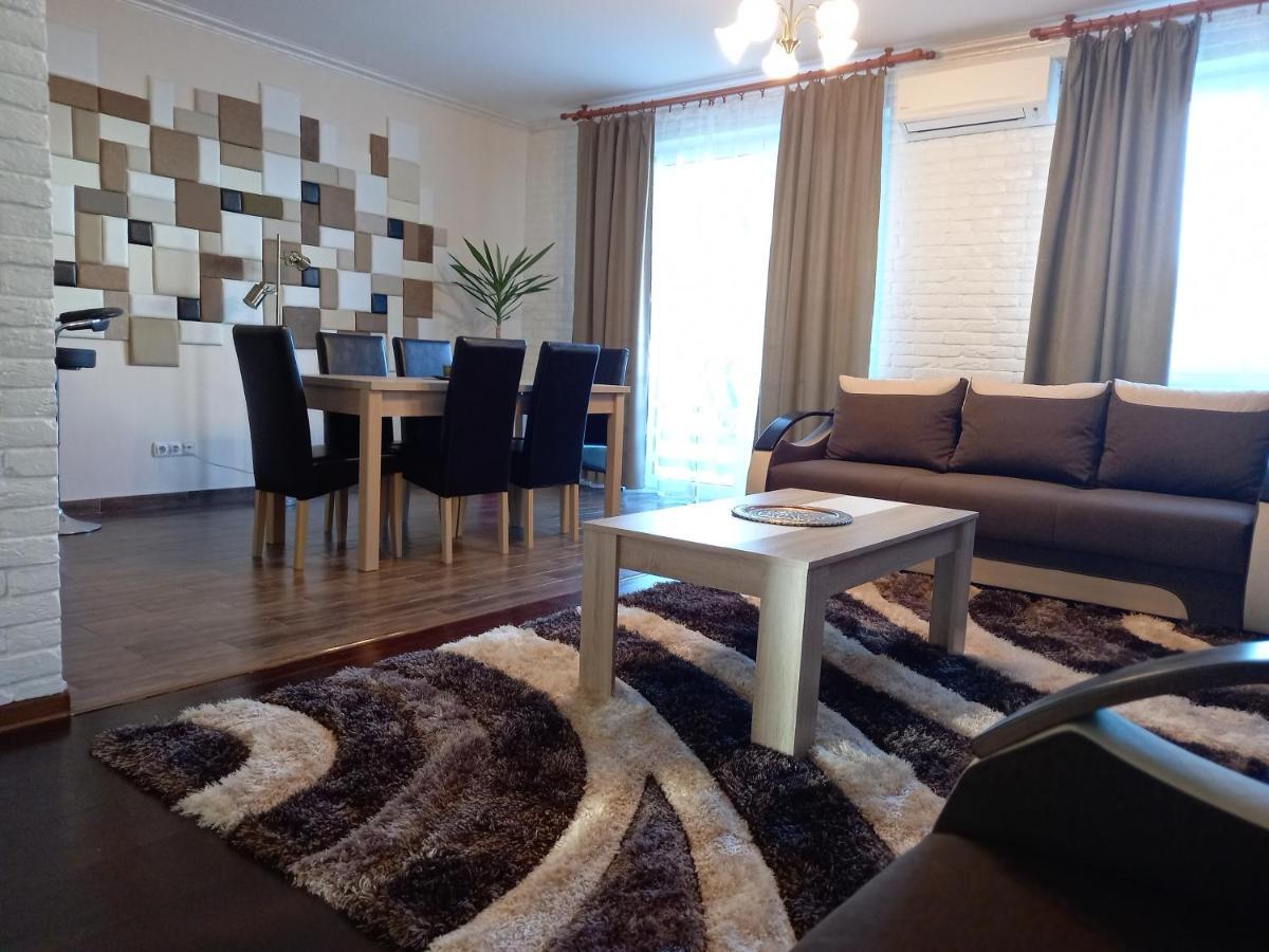 Thermal Apartman Hajduszoboszlo Ngoại thất bức ảnh