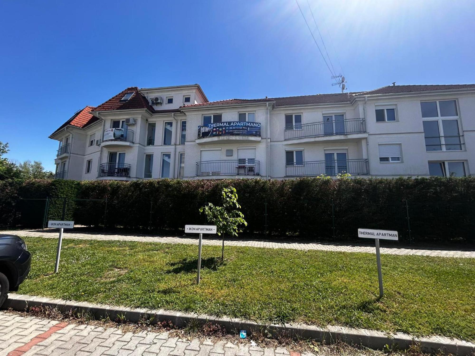 Thermal Apartman Hajduszoboszlo Ngoại thất bức ảnh