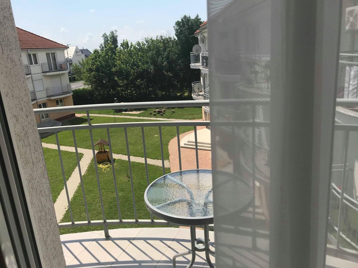 Thermal Apartman Hajduszoboszlo Ngoại thất bức ảnh